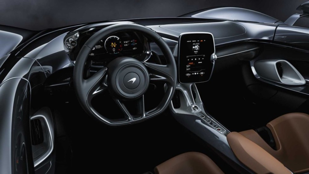 Mclaren Elva vẫn sẽ hợp pháp tại Mỹ mặc dù không kính chắn gió Mclaren Elva vẫn sẽ hợp pháp tại Mỹ mặc dù không kính chắn gió
